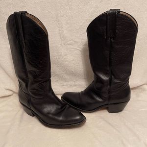 FRYE 100% leather vintage cowboy boots, Size 9, Black